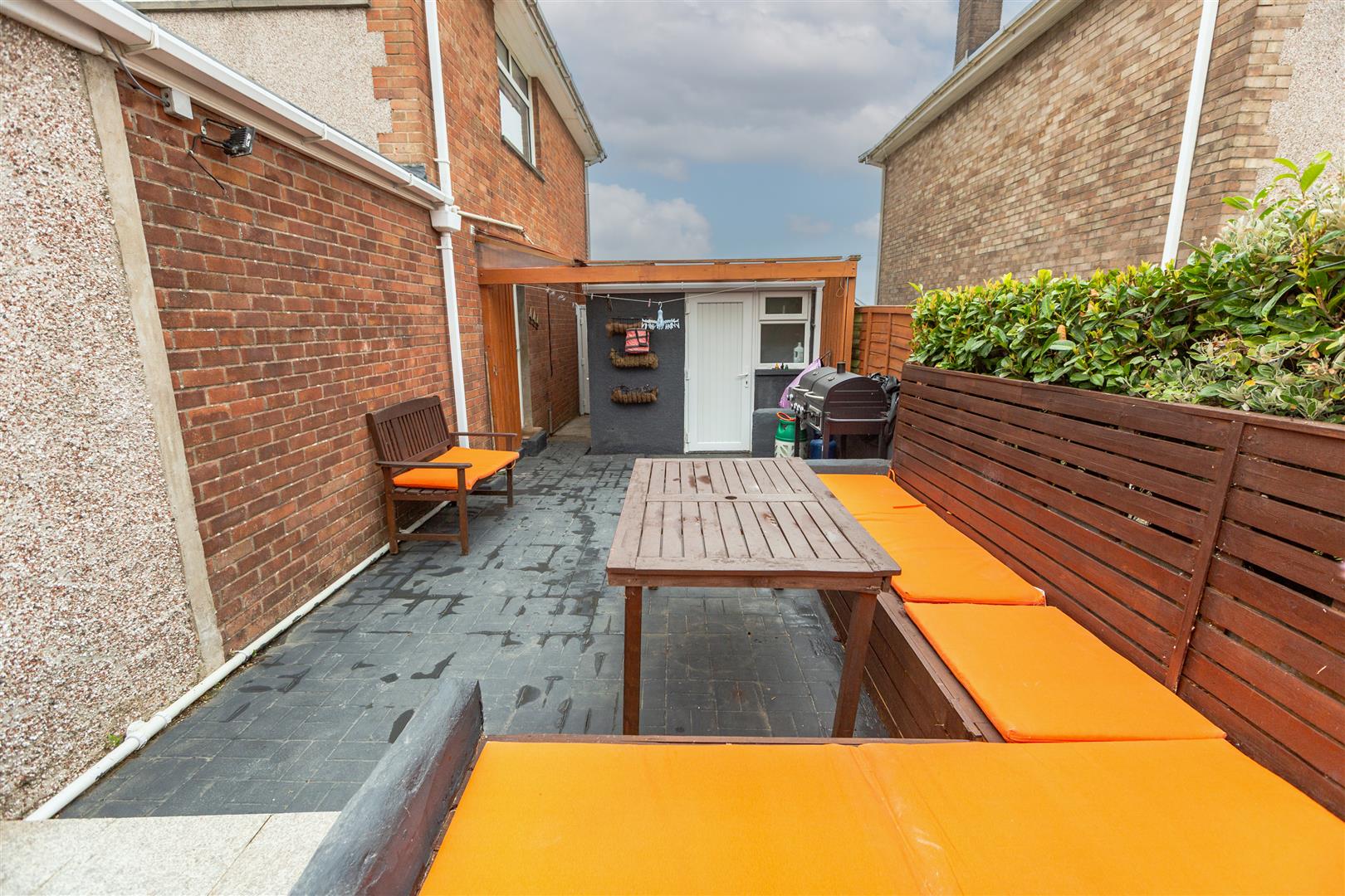 Landor Avenue, Killay, Swansea, SA2 7BP